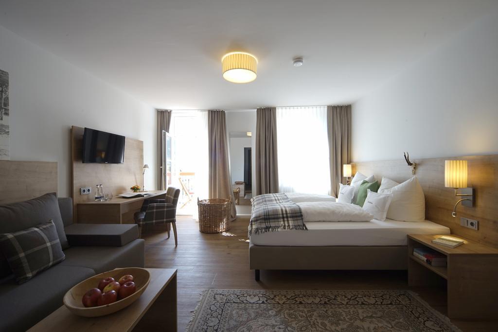 Gasthof-Hotel Dannerwirt Flintsbach Eksteriør bilde
