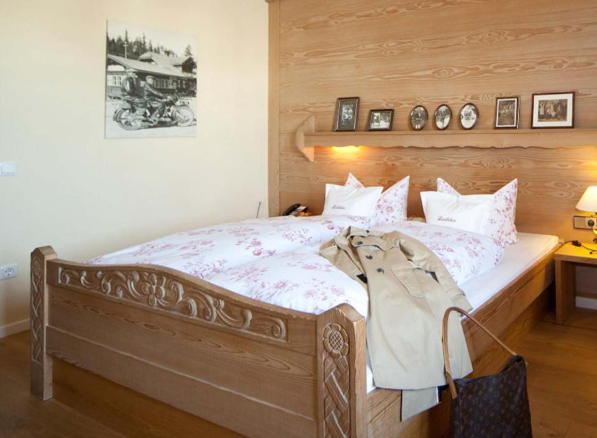 Gasthof-Hotel Dannerwirt Flintsbach Rom bilde